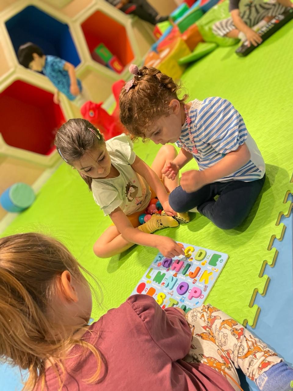 Best Kids Activities Dubai: Drop & Shop at Kids Zone