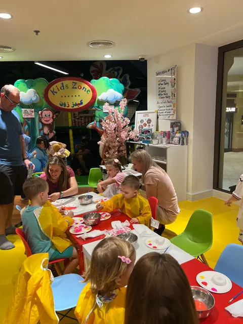 Children painting workshop 6